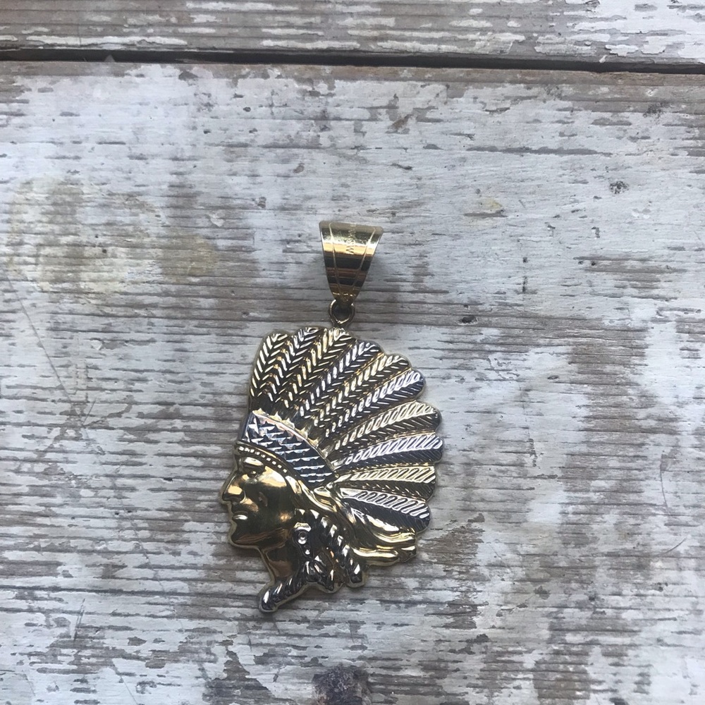 1/10th 10k gold Native American pendant charm